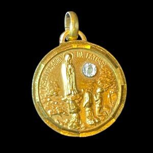Vintage ~ NSDO Rosario Da Fatima ~ Religious Pendant With Relic Sand Enclosure